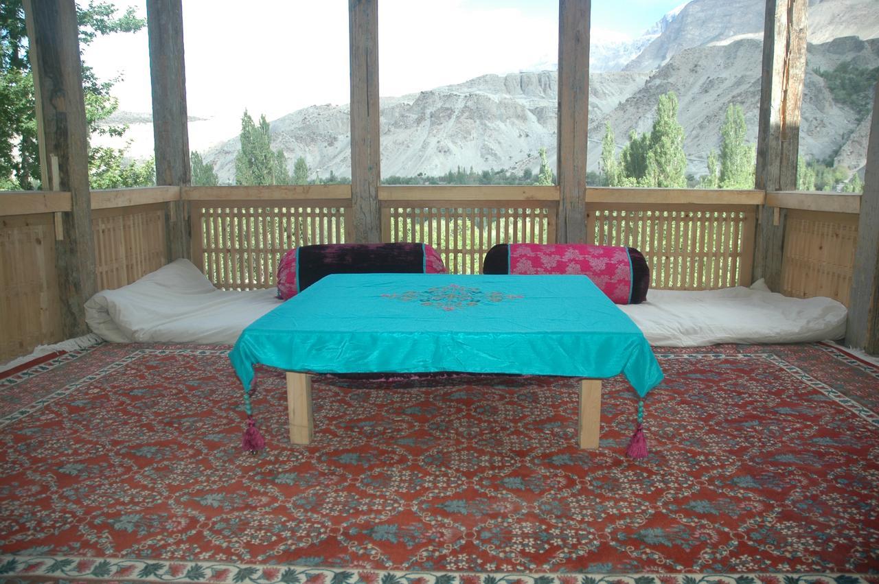 Serena Khaplu Palace ภายนอก รูปภาพ