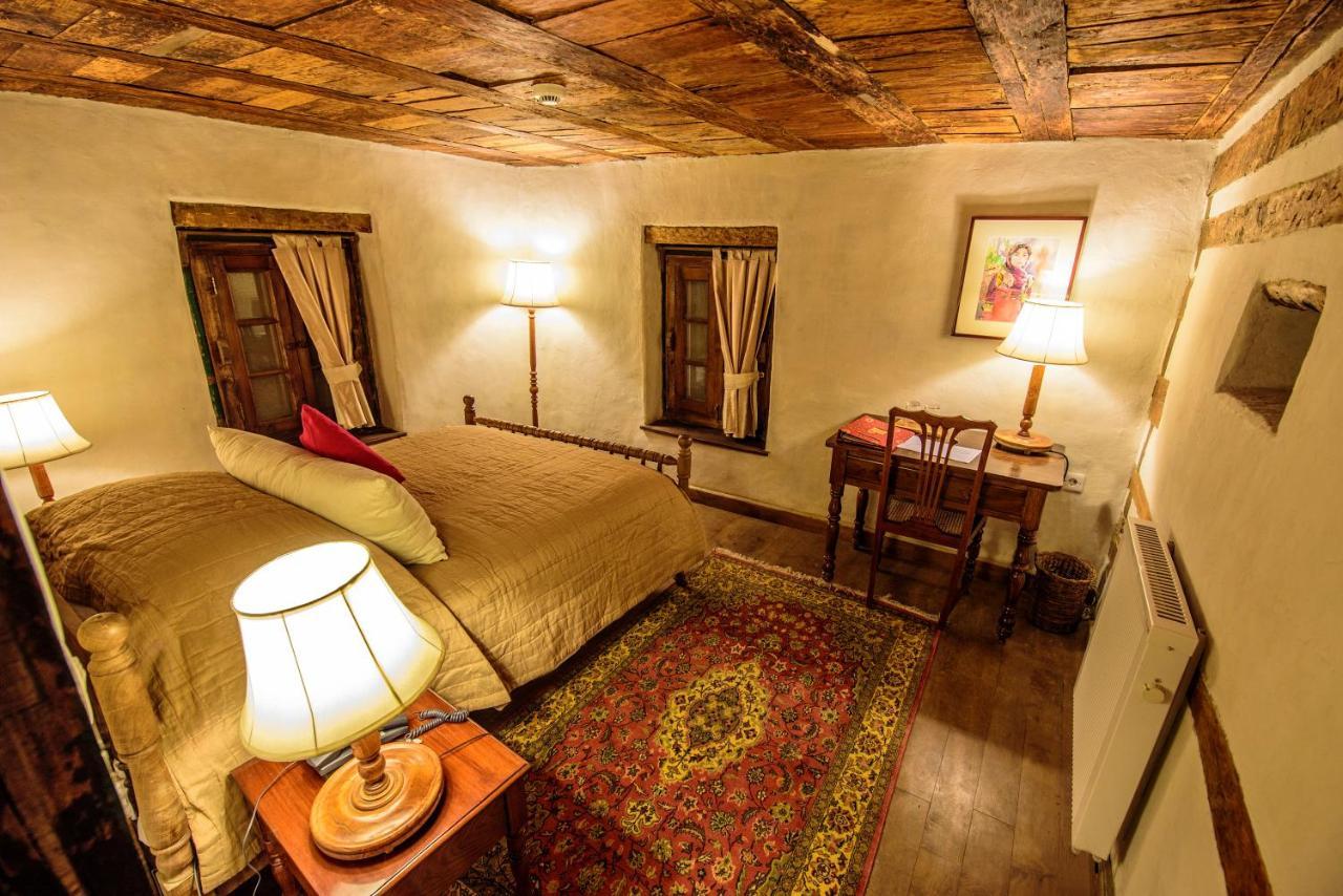 Serena Khaplu Palace ภายนอก รูปภาพ
