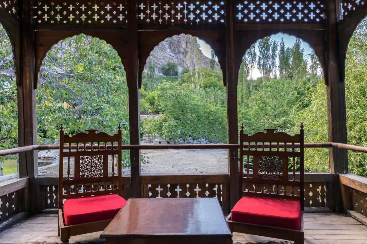 Serena Khaplu Palace ภายนอก รูปภาพ