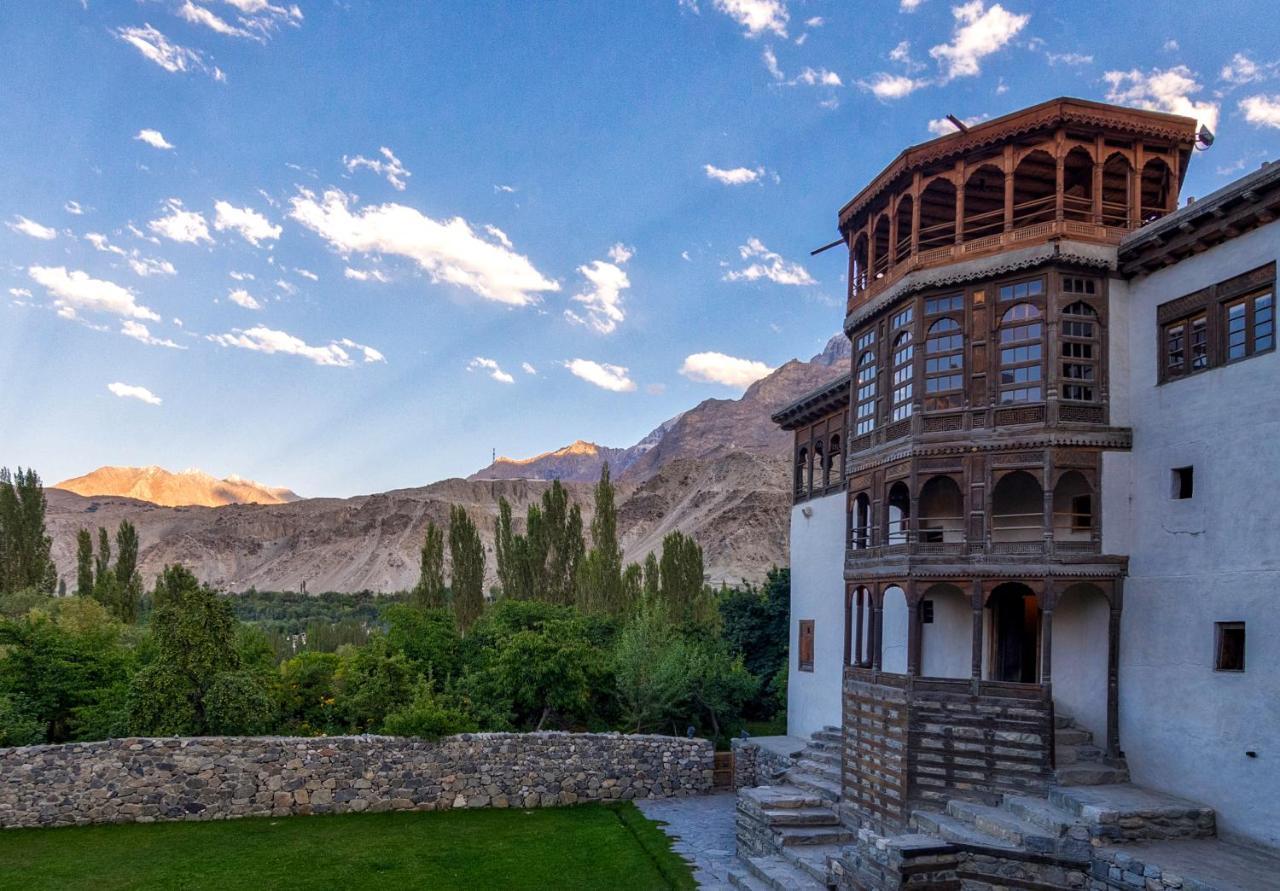 Serena Khaplu Palace ภายนอก รูปภาพ