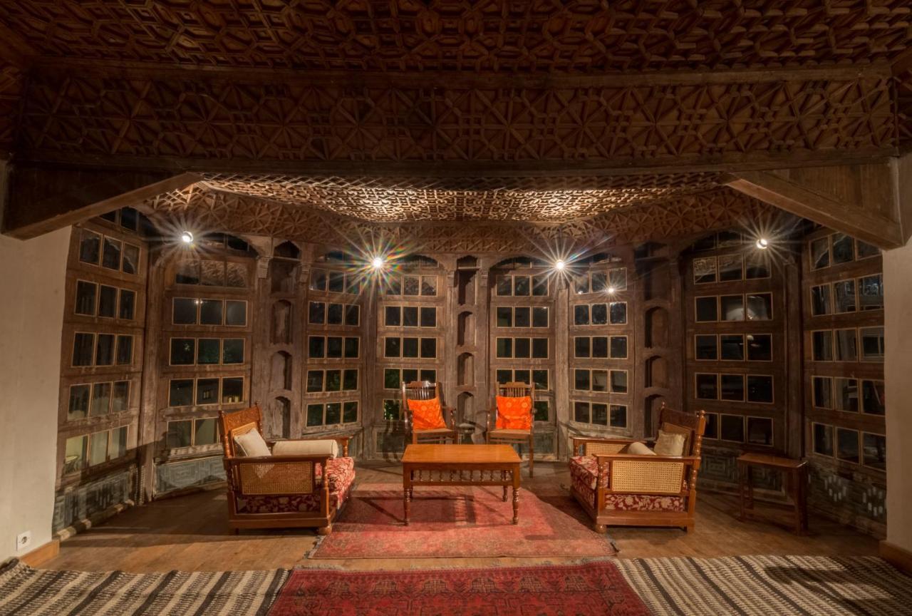 Serena Khaplu Palace ภายนอก รูปภาพ